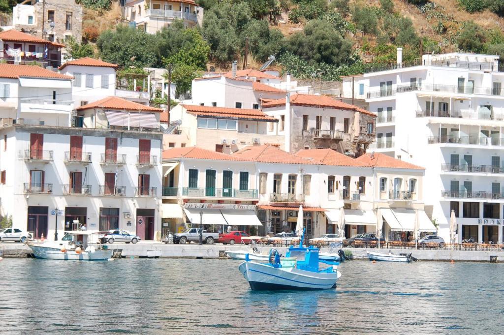 Gythion Traditional Hotel Kültér fotó